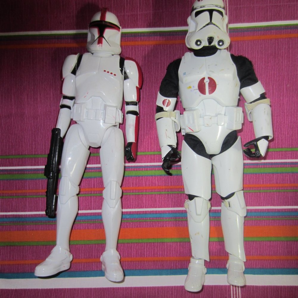 VINTAGE-2/WHITE STAR WAR (ARMY) STORMTROOPER'S